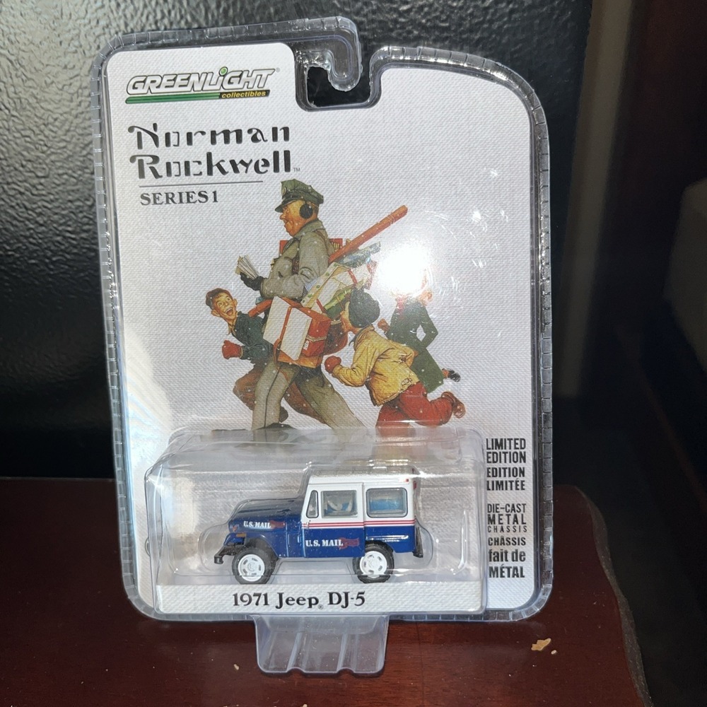 Greenlight 1/64 Norman Rockwell 1971 Jeep DJ-5 U.S Mail USPS Postal Truck 37150C